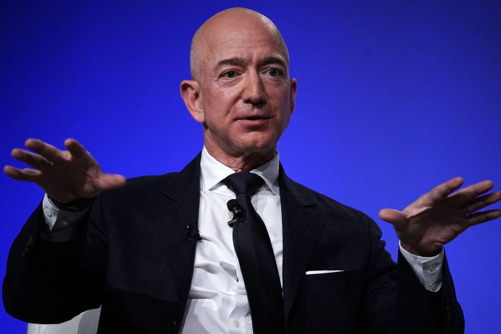 Quel Est La Fortune De Jeff Bezos La fortune de Jeff Bezos calculée à 1000 milliards de dollars en 2026